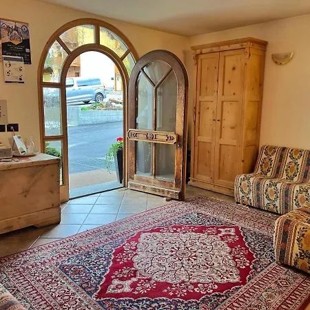 Garni Francescato Hotel