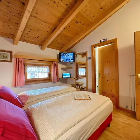 Garni Francescato Hotel